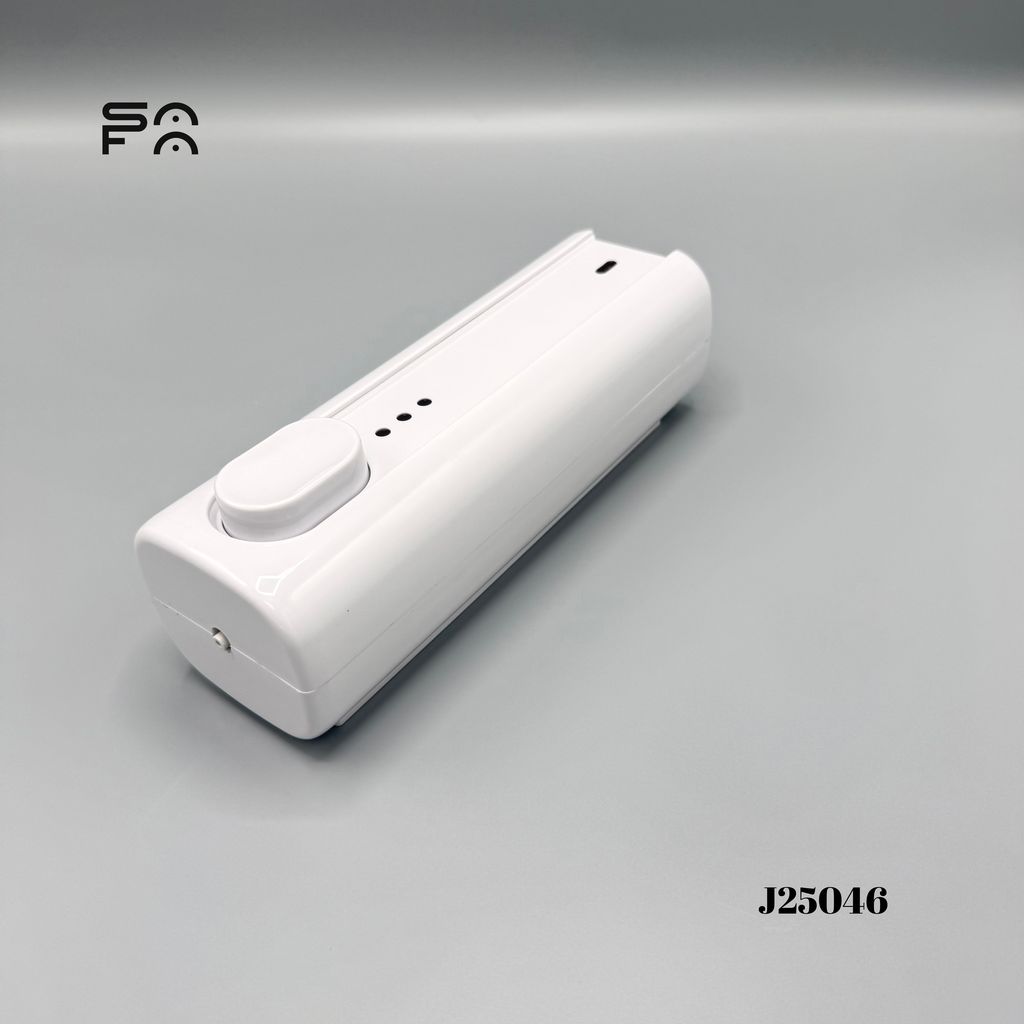 J25046