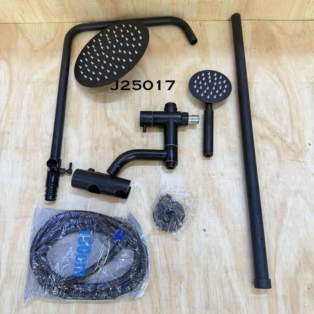 J25017